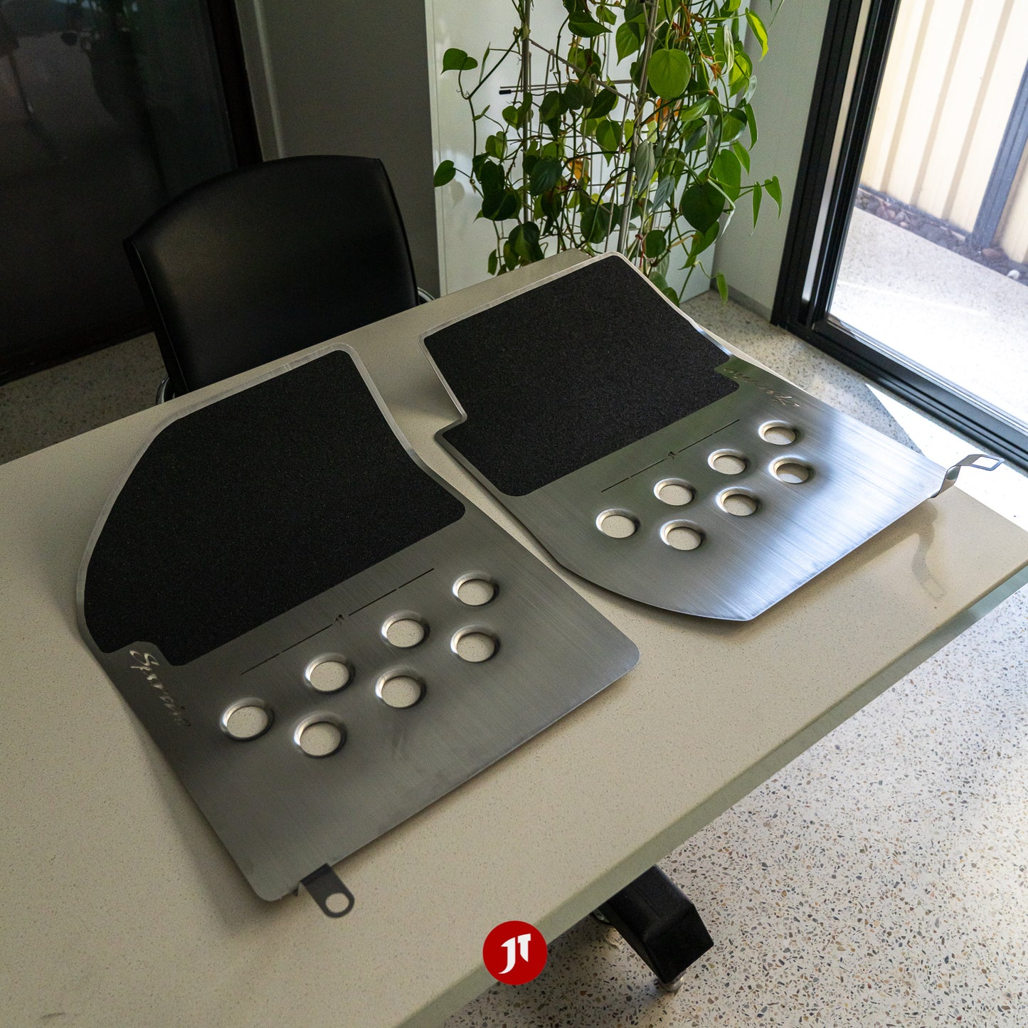9th Gen Corolla Sportivo Floor Plates (RHD)