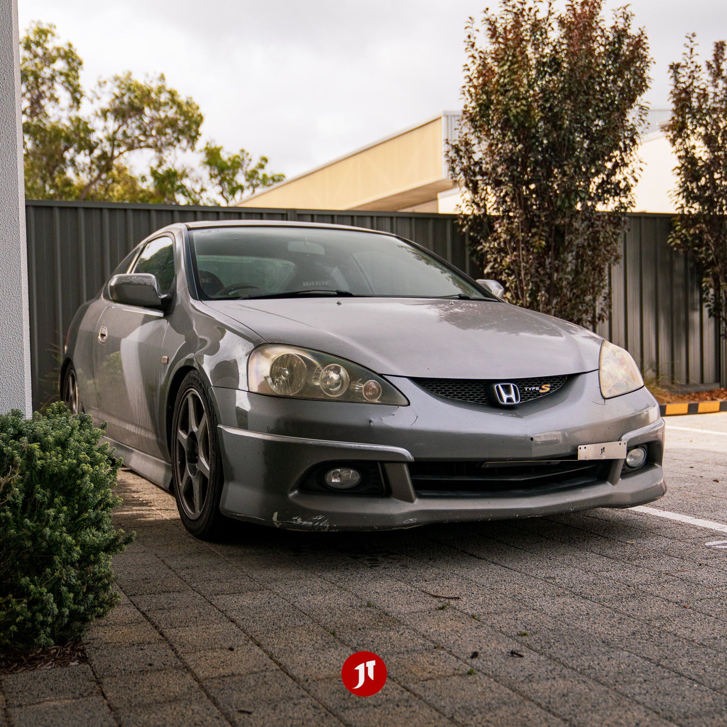 DC5 / RSX License Plate Relocater