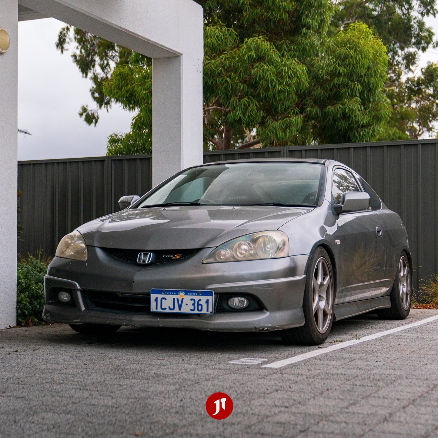 DC5 / RSX License Plate Relocater