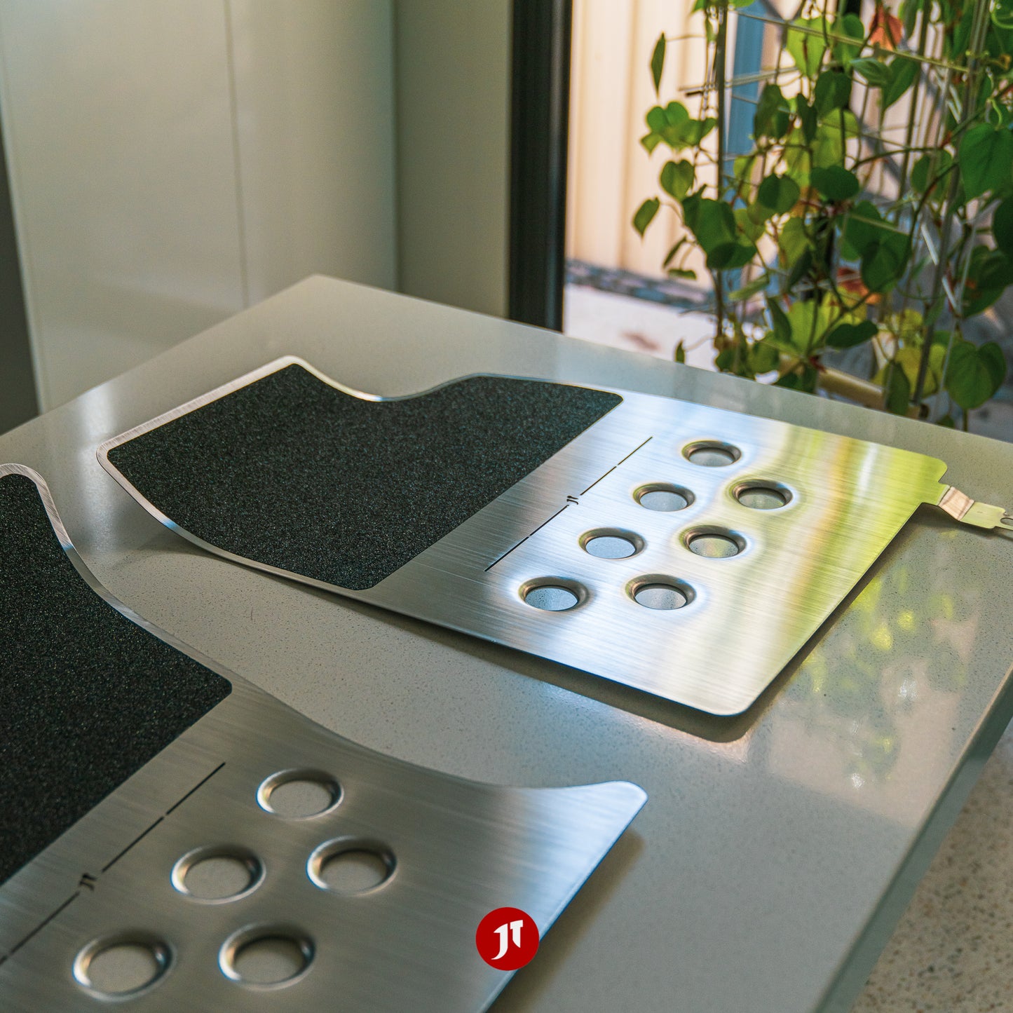 Mitsubishi FTO Floor Plates (RHD)