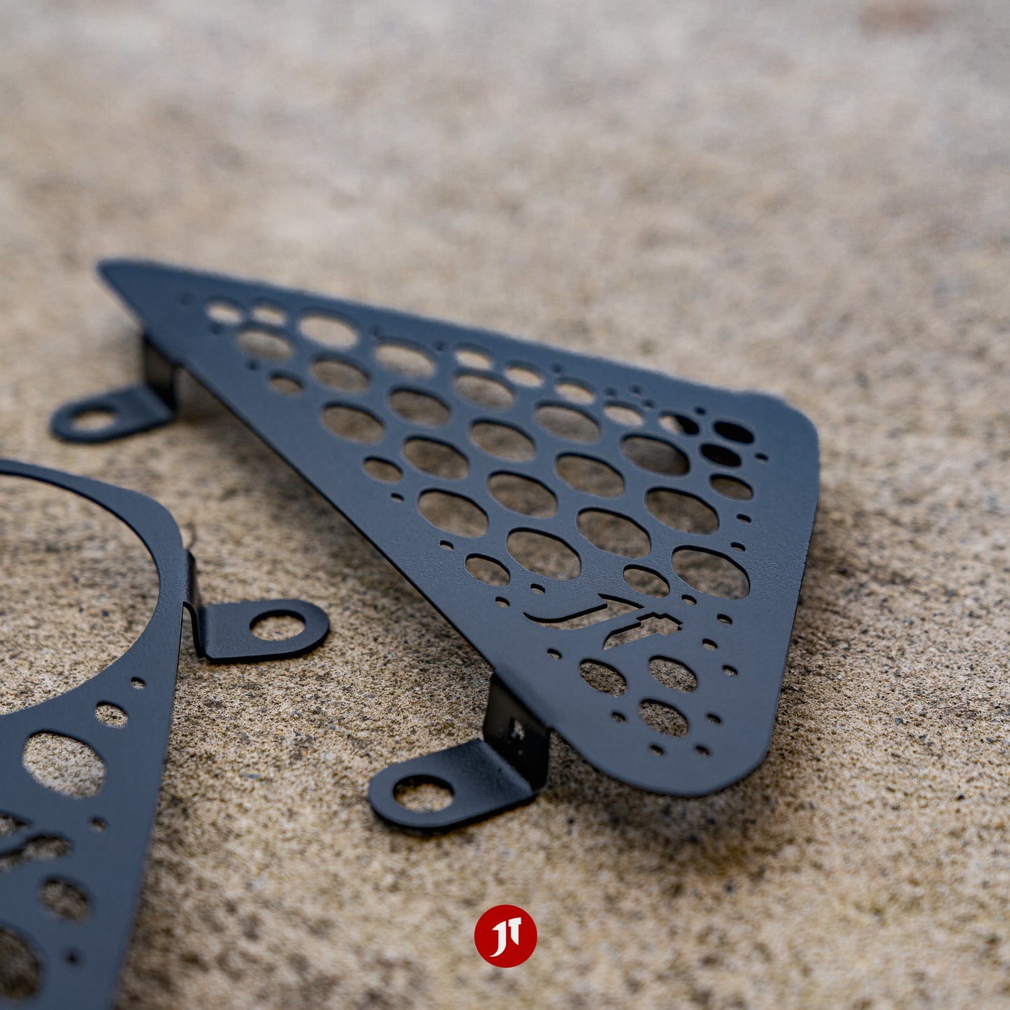 FN2 Civic Exhaust Grilles (Pair)