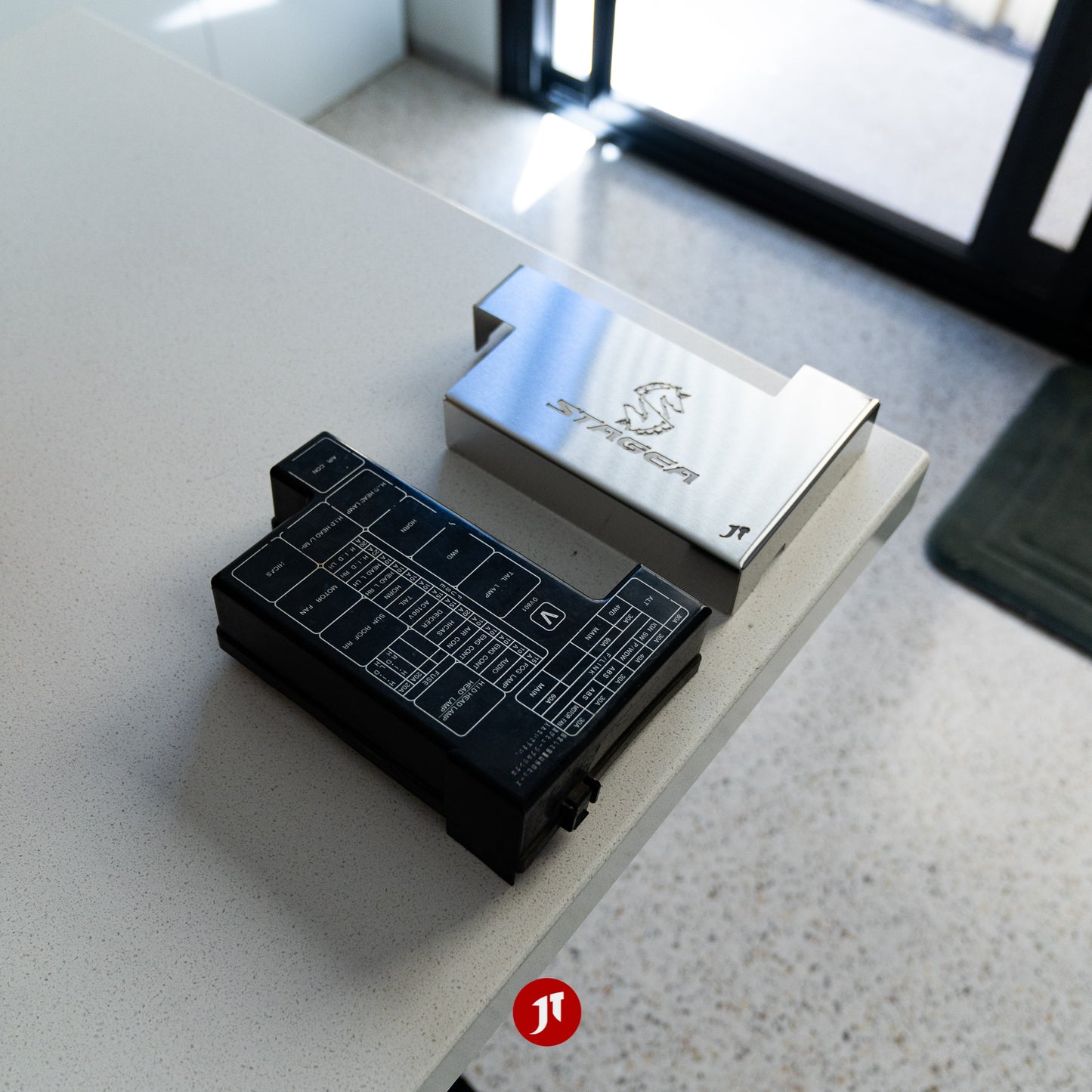 R33 / R34 / Stagea Fuse Box Cover - Variation 2