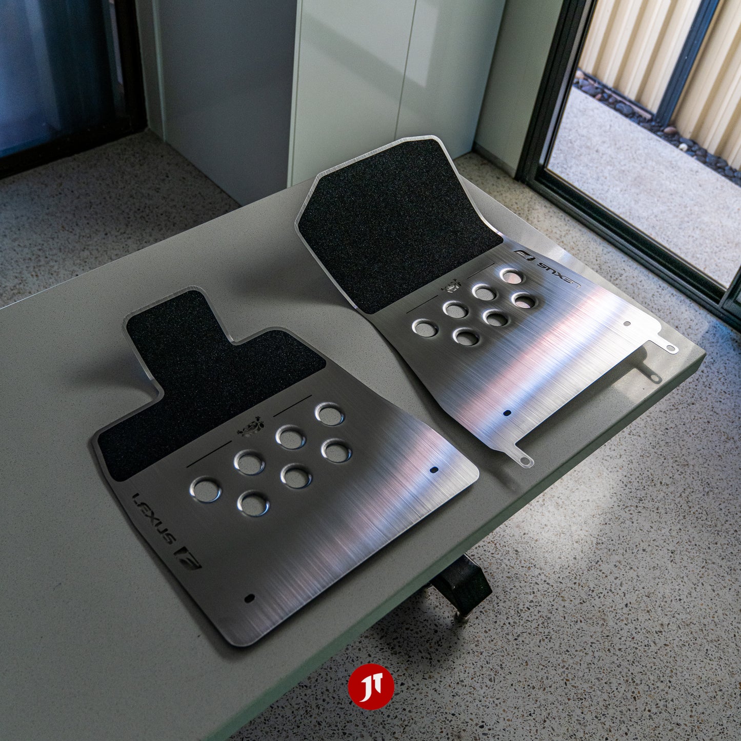 LHD - Lexus IS Gen 3 (XE30, 2014+) Floor Plates
