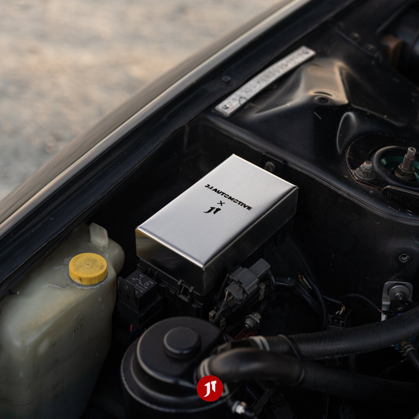 Nissan R32 Fuse Box Cover