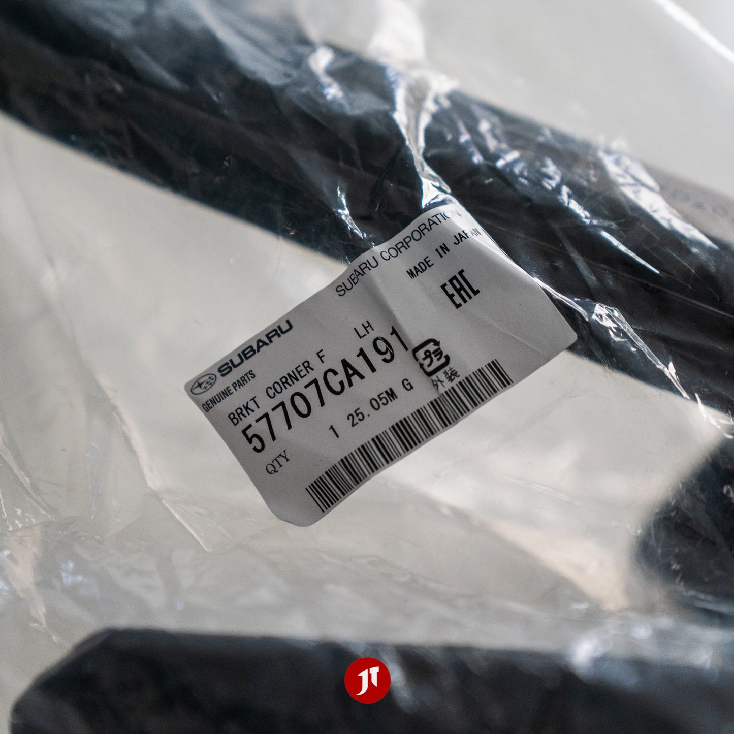 Genuine Subaru Left and Right Front Corner Bracket (57707CA191 and 57707CA181)