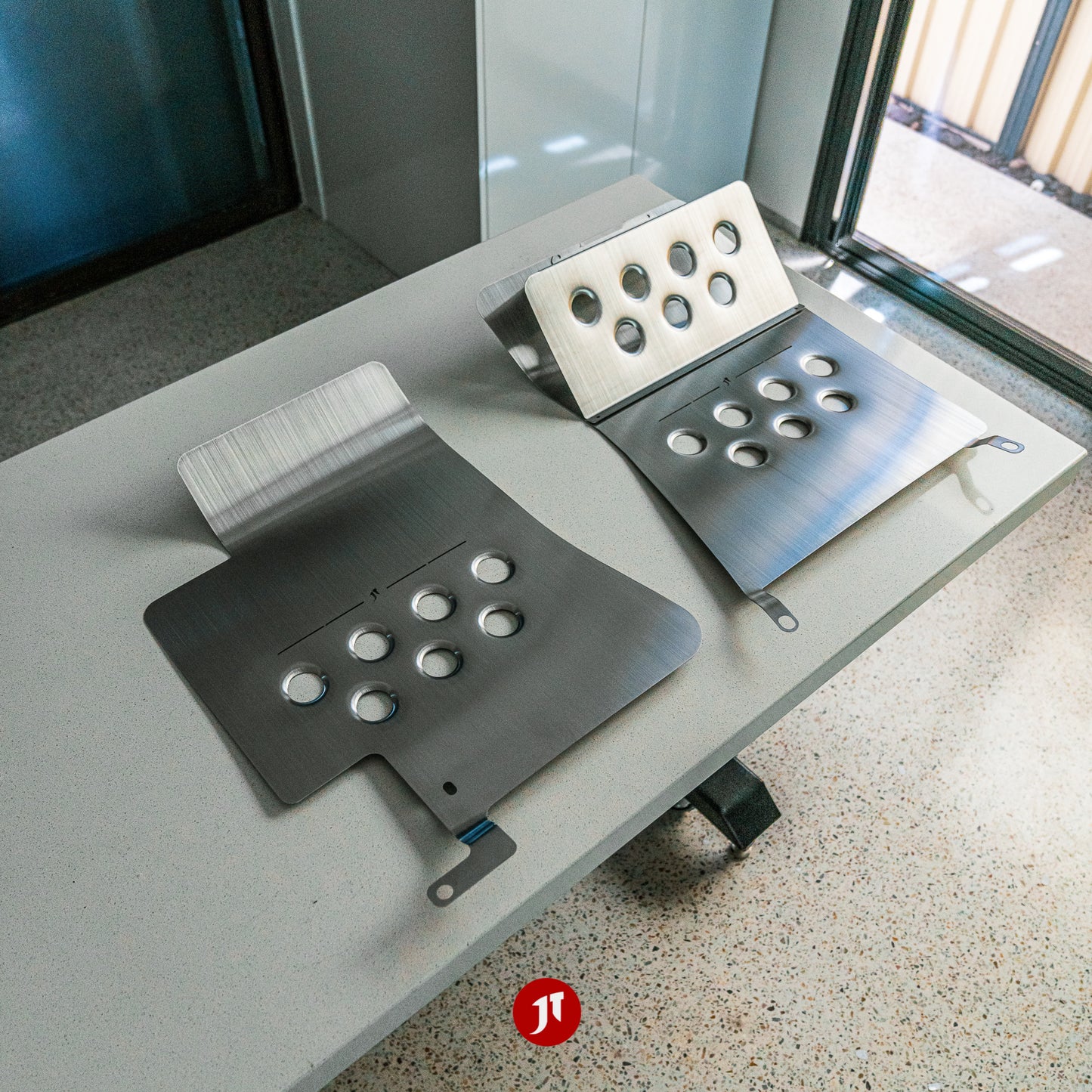 Lexus IS200/300 (XE10 Gen 1, 1999-2005) Passenger Foot Rest