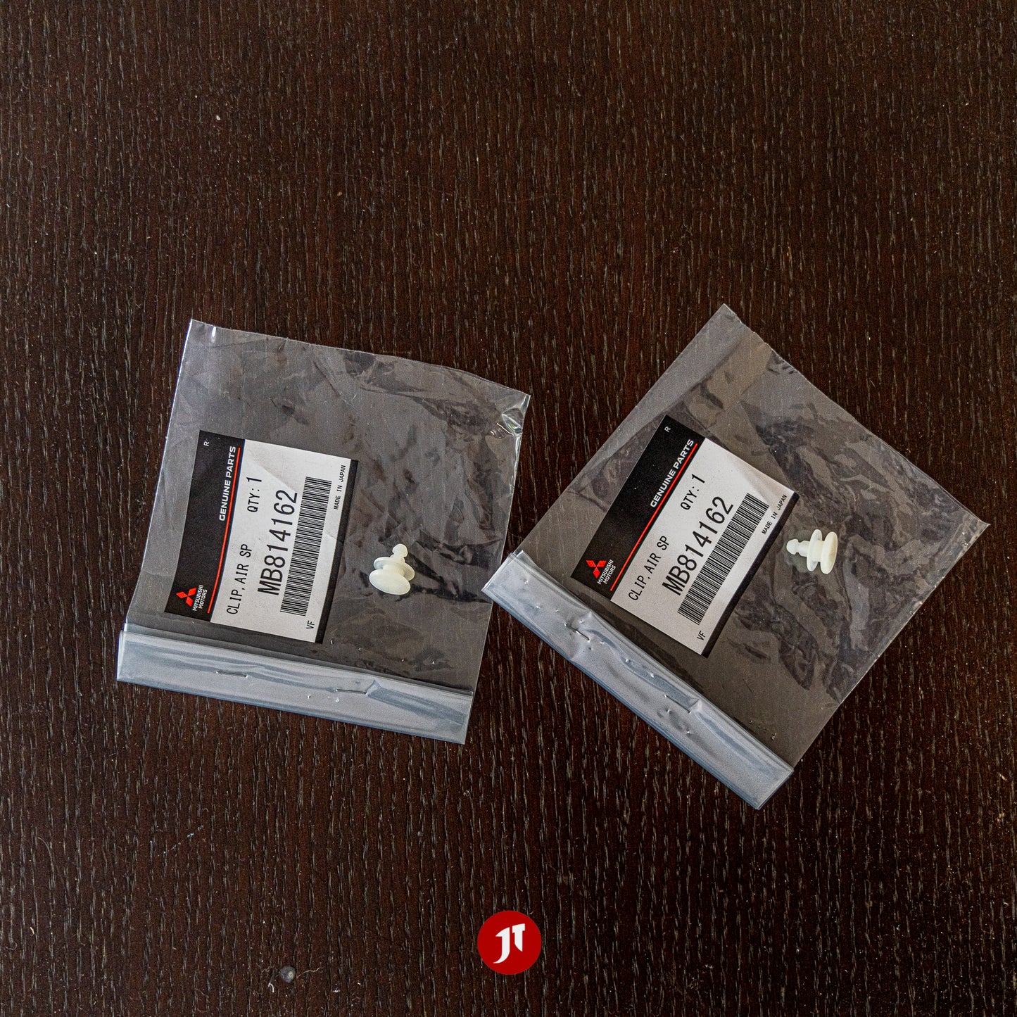 OEM Mitsubishi Lancer Evo 7-9 Front Bumper to fender Clip MB814162 (2 PCS)