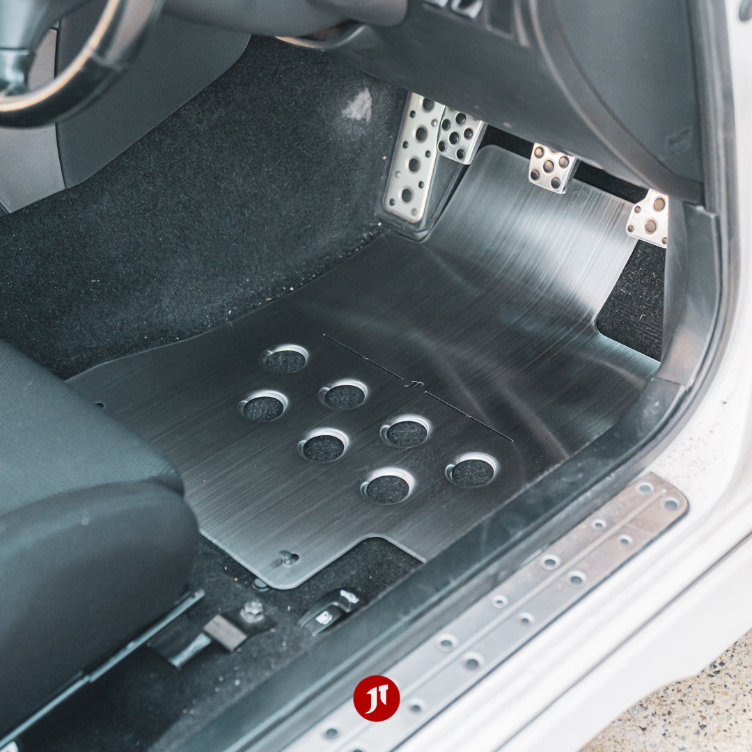 Lexus IS200/300 Floor Plates (RHD)