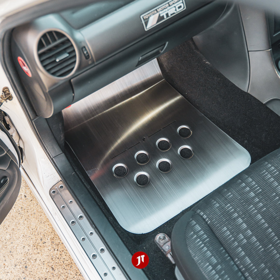 Lexus IS200/300 Floor Plates (RHD)