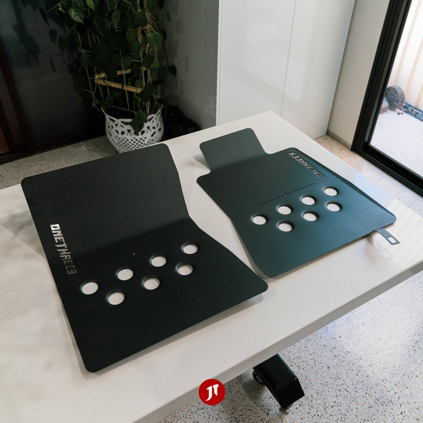 Ford Mustang 6th gen (S550) Floor Plates - RHD