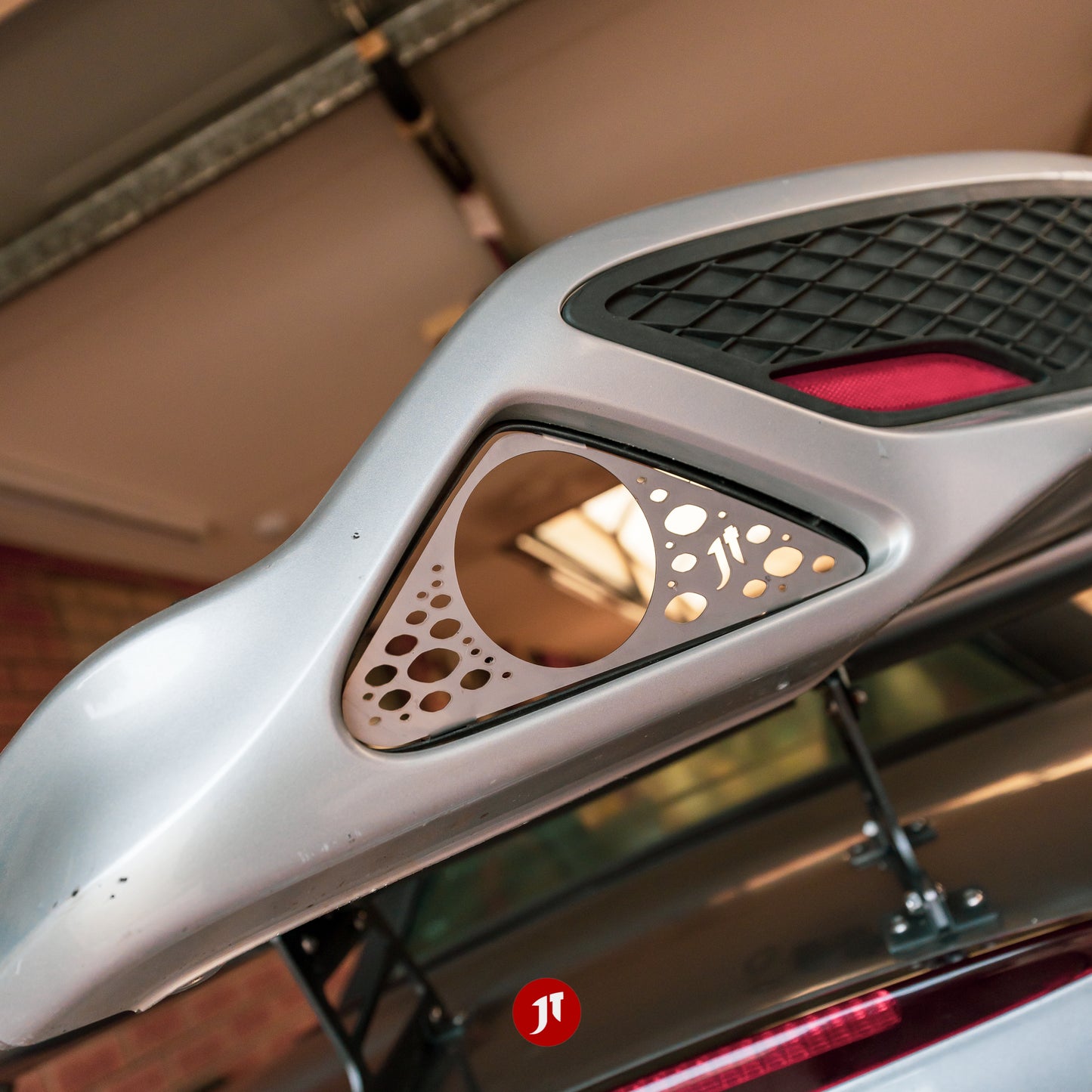 FN2 Civic Exhaust Grilles (Pair)