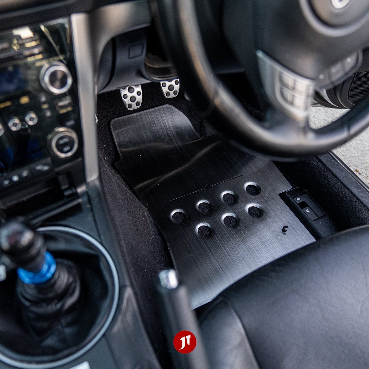 Skyline R35 Floor Plates (RHD)