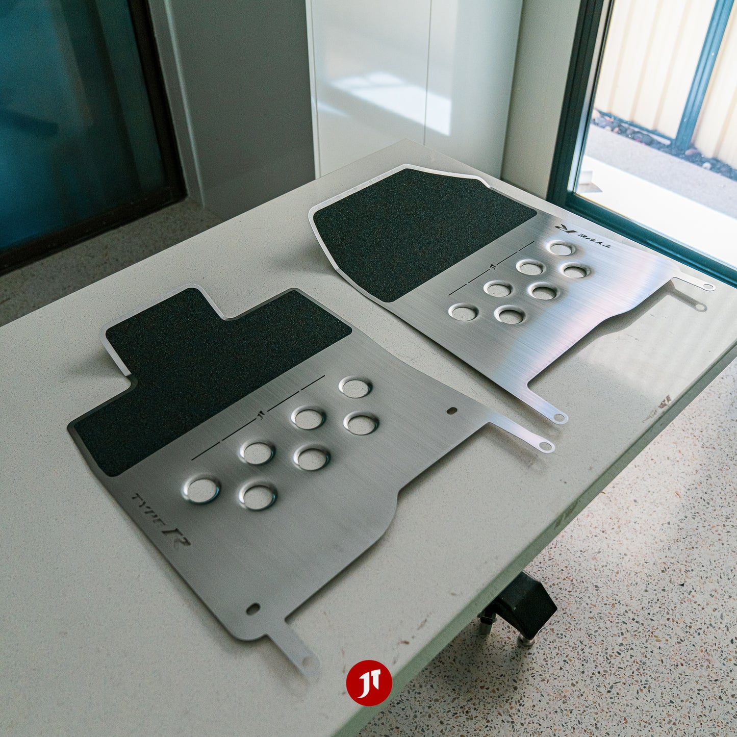 LHD - Civic (2015+) Floor Plates