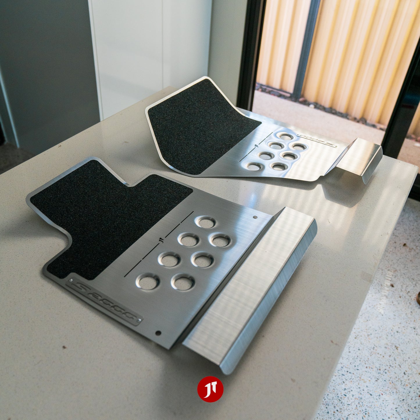 LHD S2000 Floor Plates