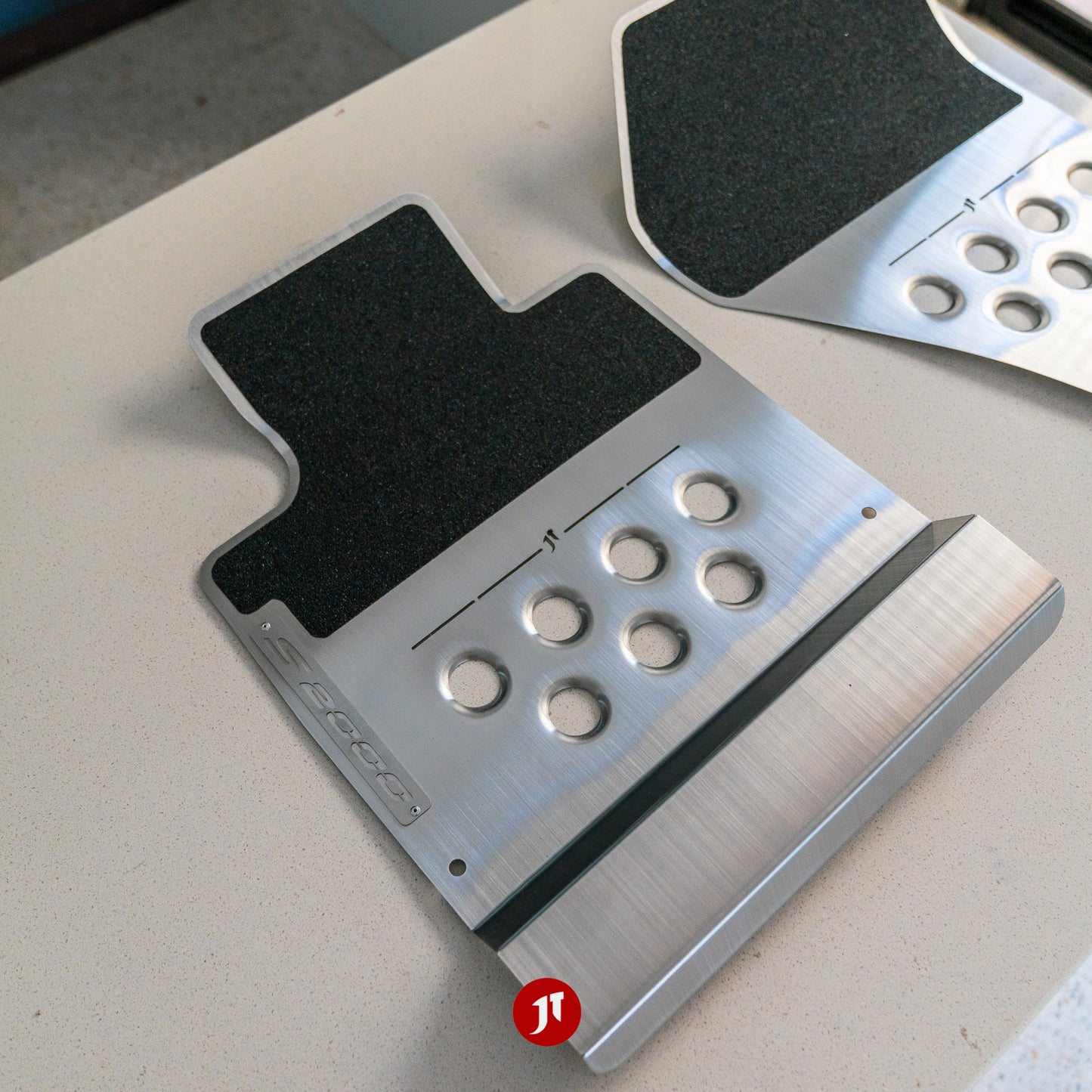 LHD S2000 Floor Plates