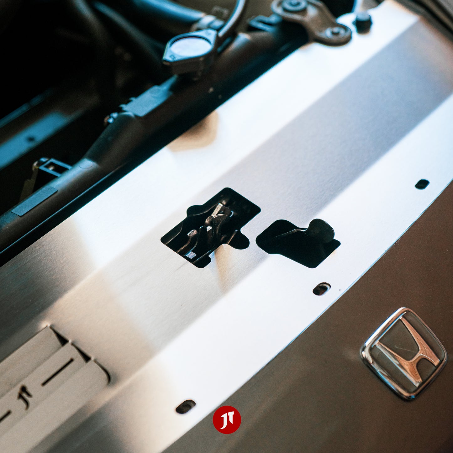 Honda S2000 Cooling Panel