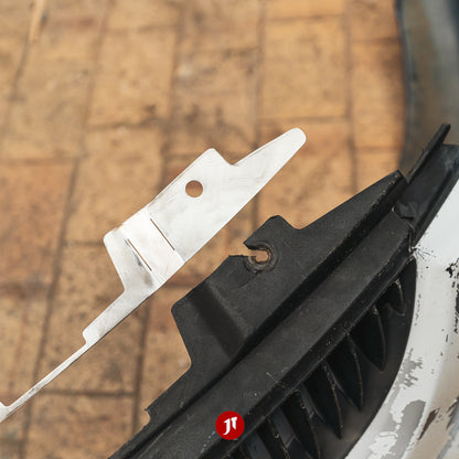 Holden Commodore VT VX / Pontiac GTO: TOP Bumper Tab Repair Plate