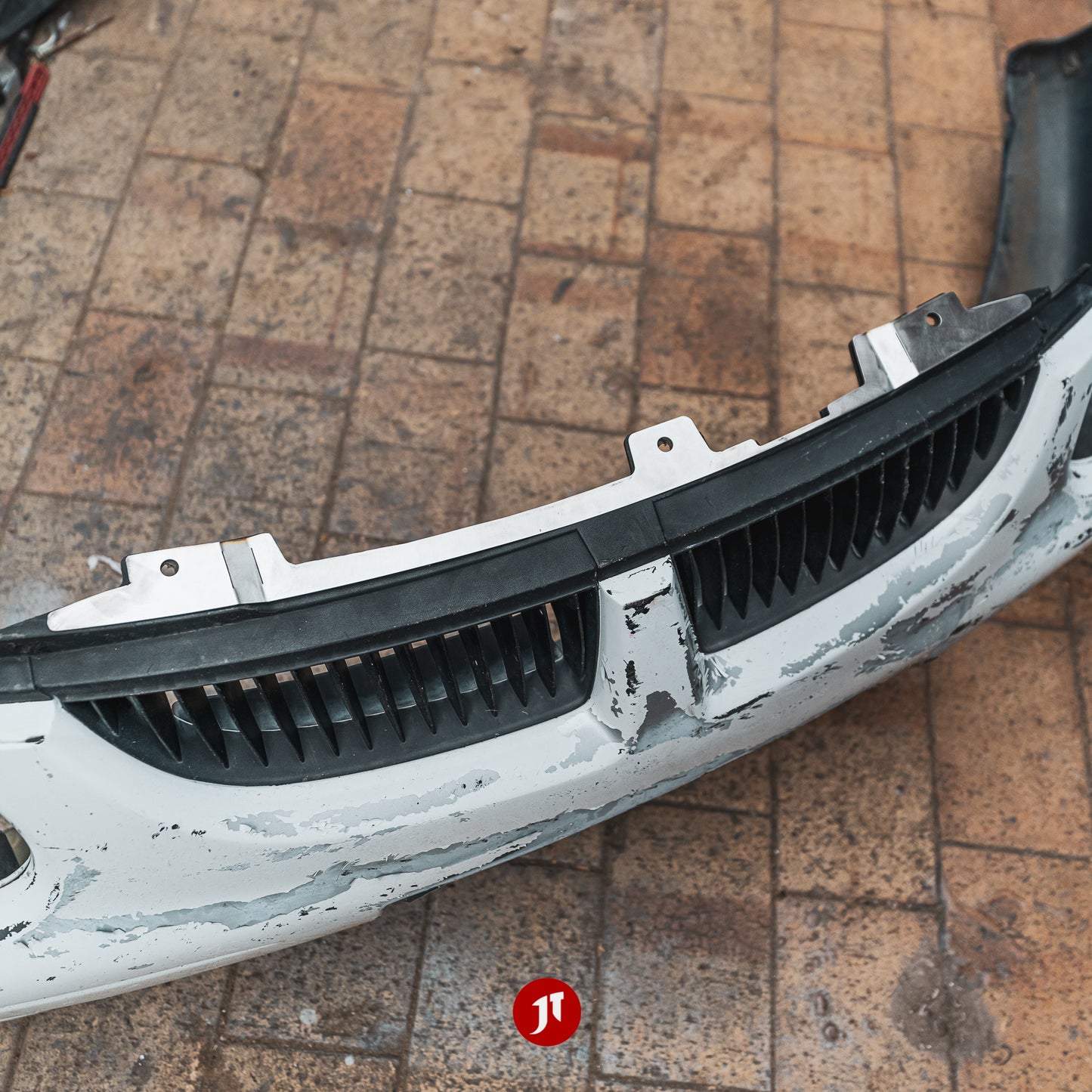 Holden Commodore VT VX / Pontiac GTO: TOP Bumper Tab Repair Plate