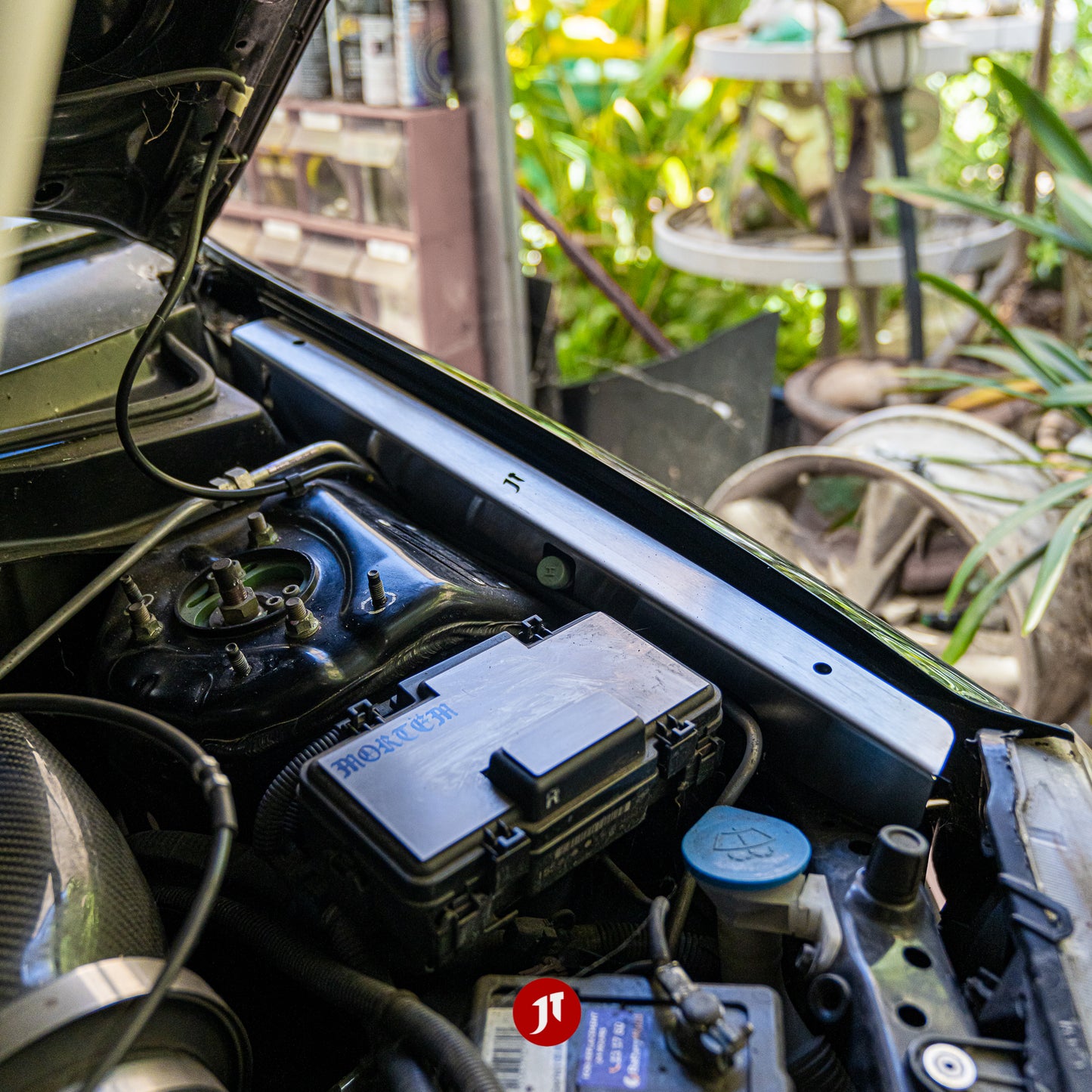 Integra DC5 / RSX Fender Shrouds