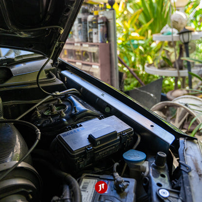 Integra DC5 / RSX Fender Shrouds