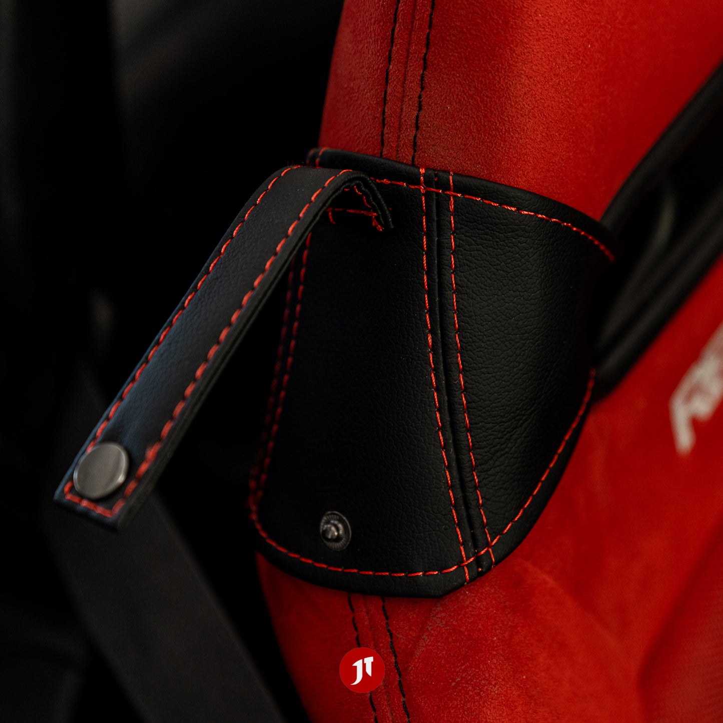 Seat Belt holder (1 PCS)