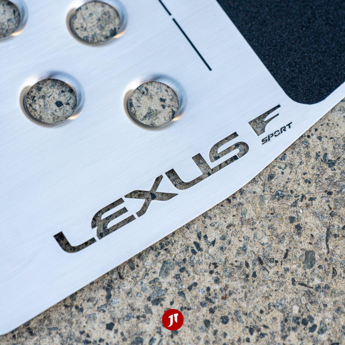 LHD - Lexus IS (Gen 2, XE20) Floor Plates