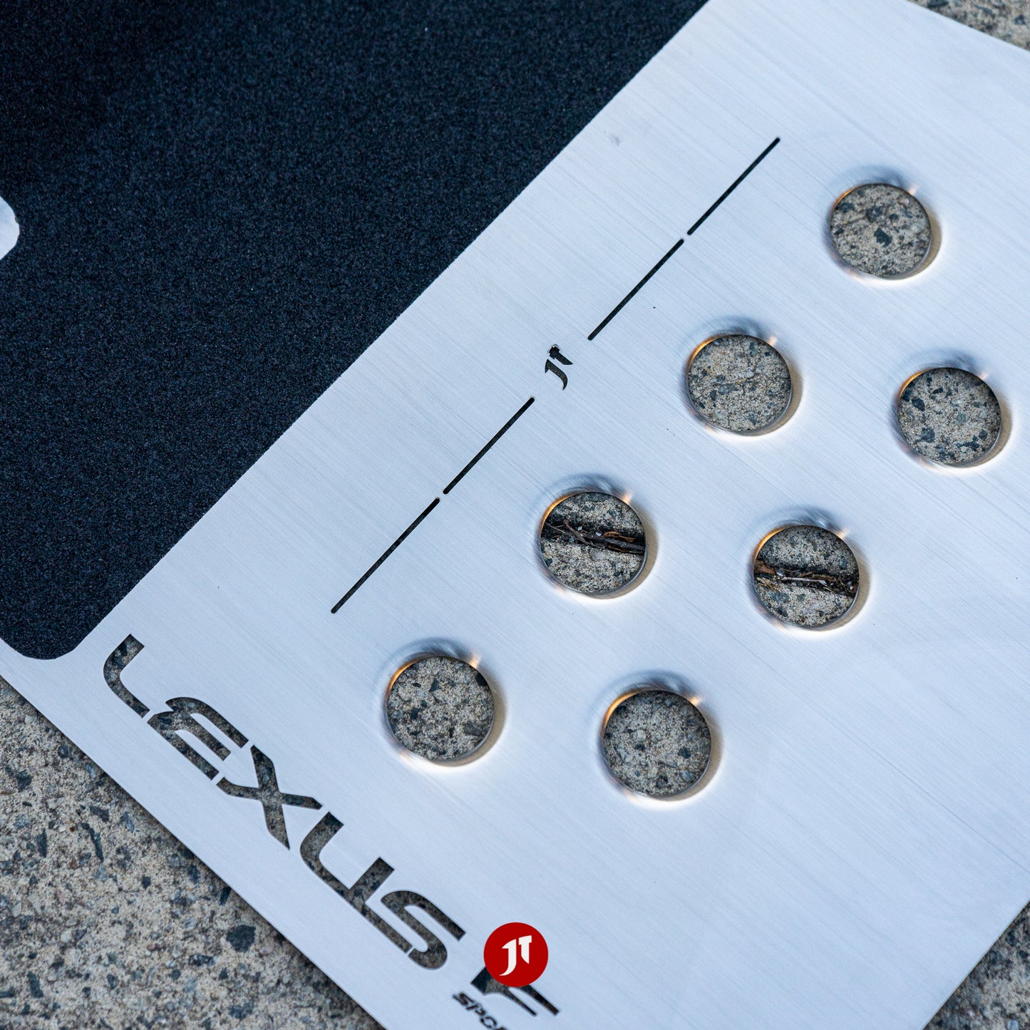LHD - Lexus IS (Gen 2, XE20) Floor Plates