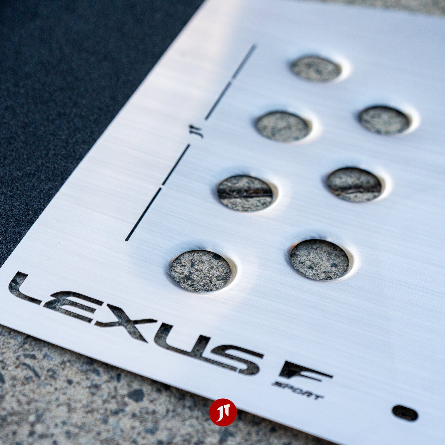 LHD - Lexus IS (Gen 2, XE20) Floor Plates