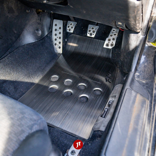 Mitsubishi FTO Floor Plates (RHD)