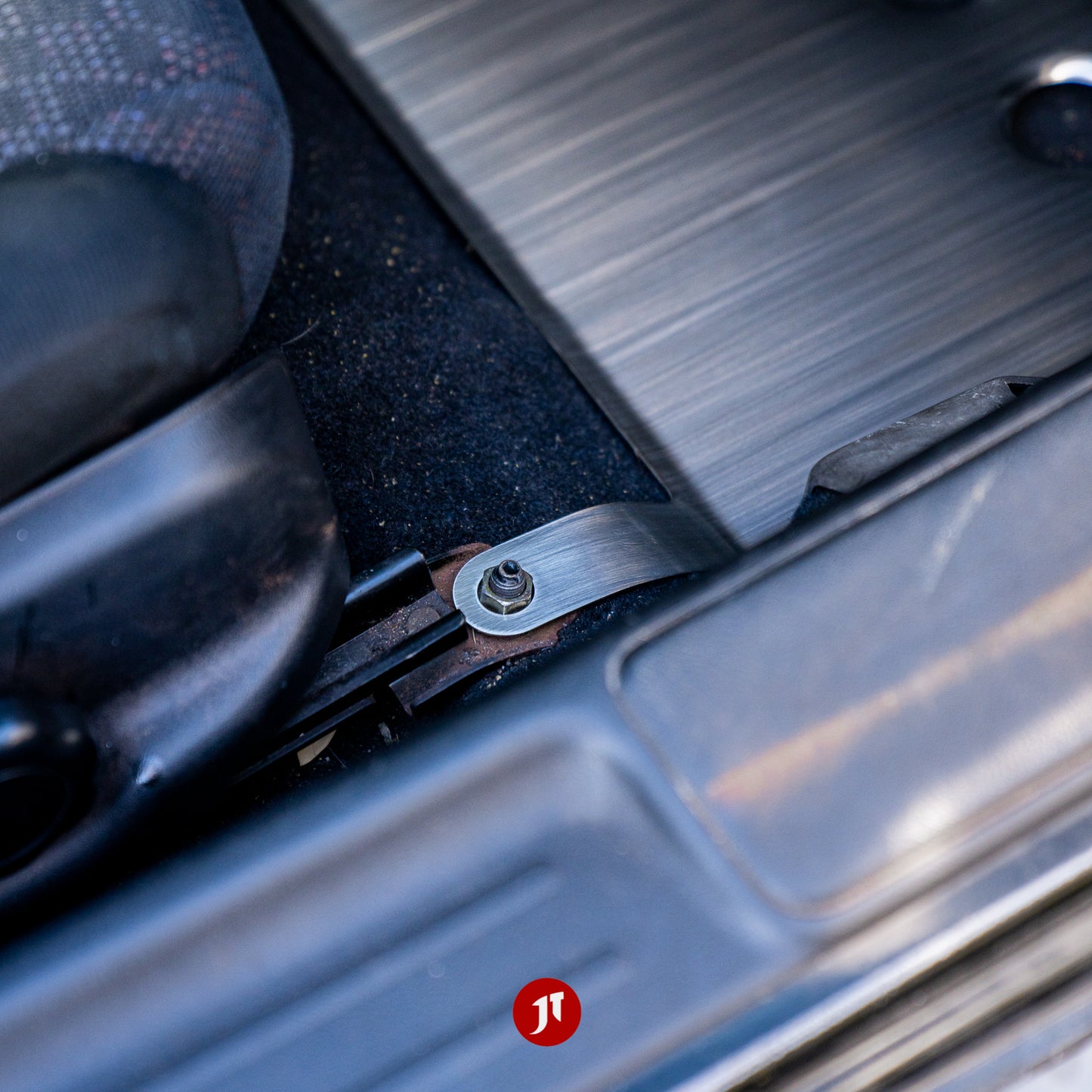 Mitsubishi FTO Floor Plates (RHD)