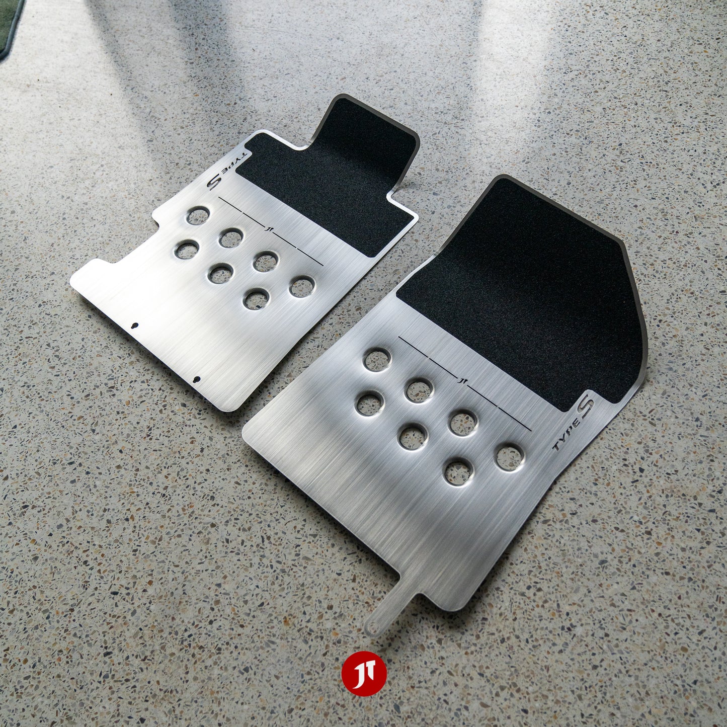 Integra DC5 Floor Plates (RHD)