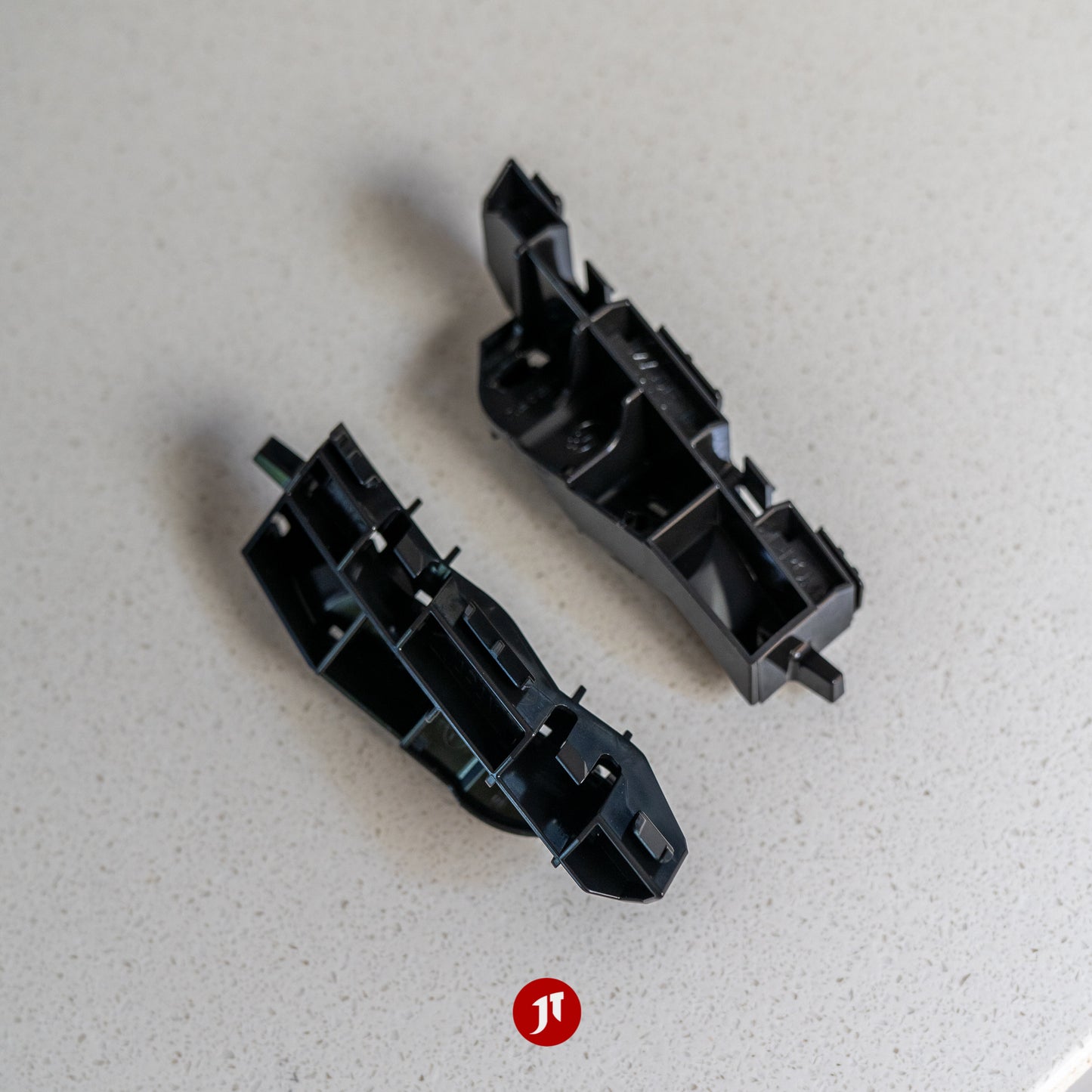 Genuine Subaru Front Bumper Side Retainer bracket, Left and Right (57707CA050 and 57707CA040  )
