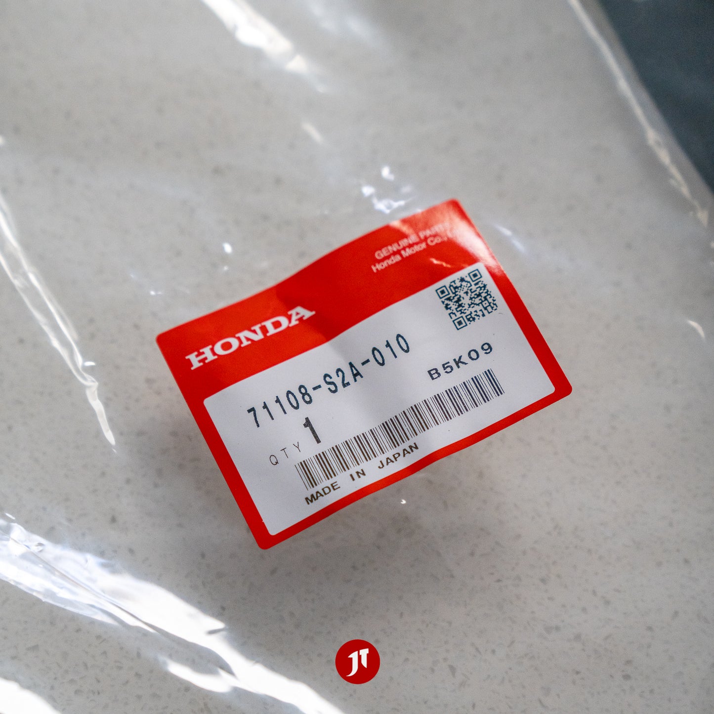Honda OEM Front Bumper Upper Metal Retainer Seal S2000 99-10