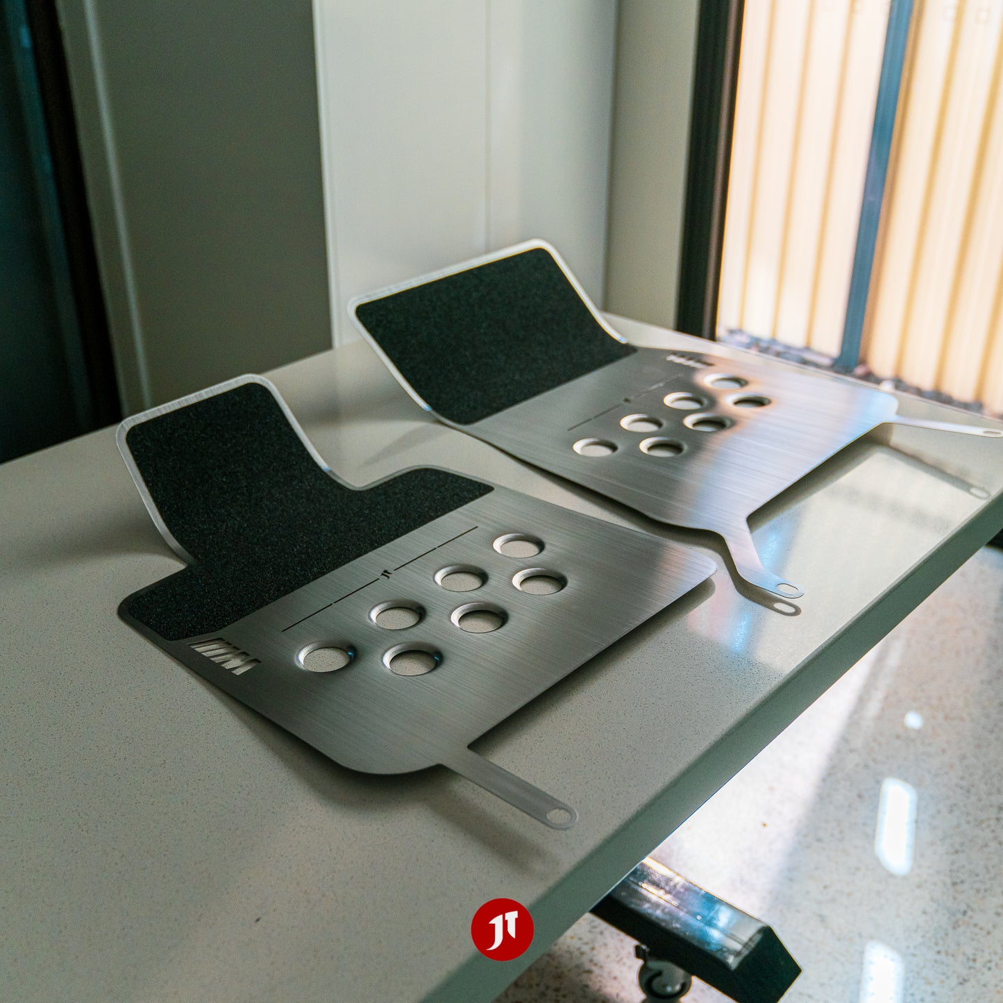 LHD - BMW F82 M4 Floor Plates