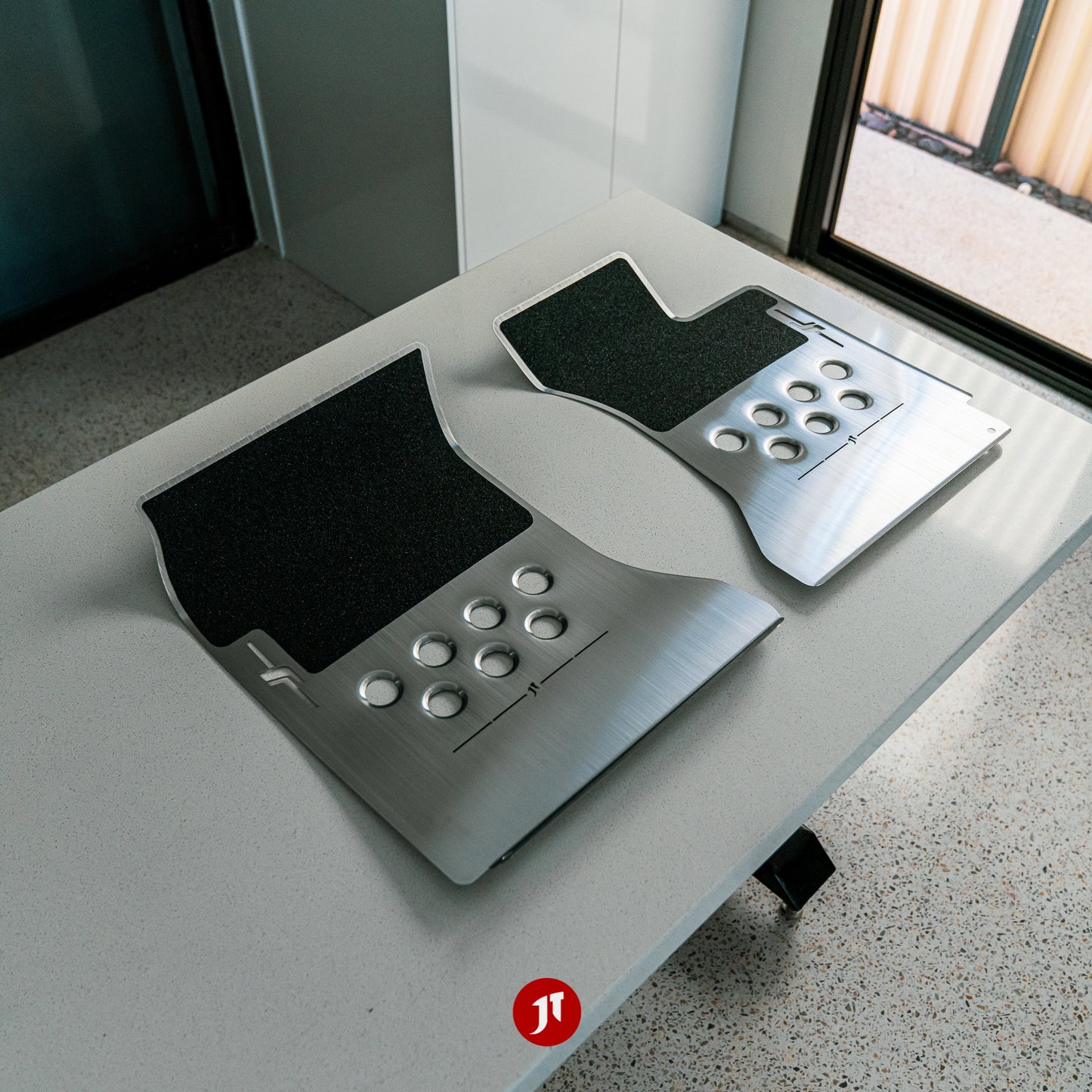 Forester SG Floor Plates (RHD)