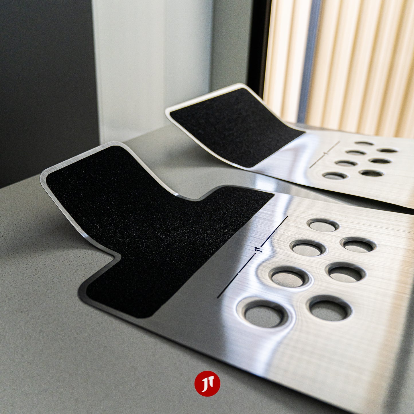 LHD - BMW F82 M4 Floor Plates