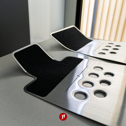 LHD - BMW F82 M4 Floor Plates