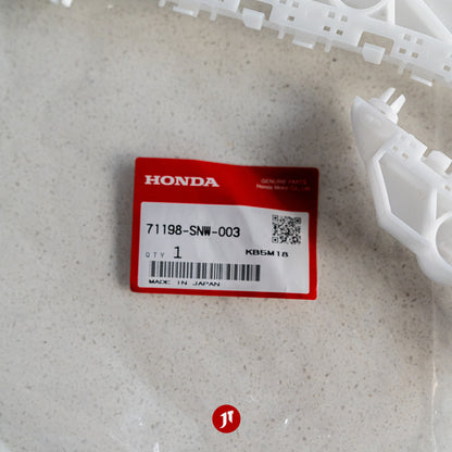 Genuine Honda Civic FD Front Bumper Side Retainer brackets - Pair