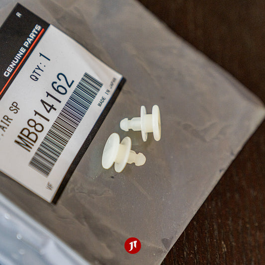 OEM Mitsubishi Lancer Evo 7-9 Front Bumper to fender Clip MB814162 (2 PCS)