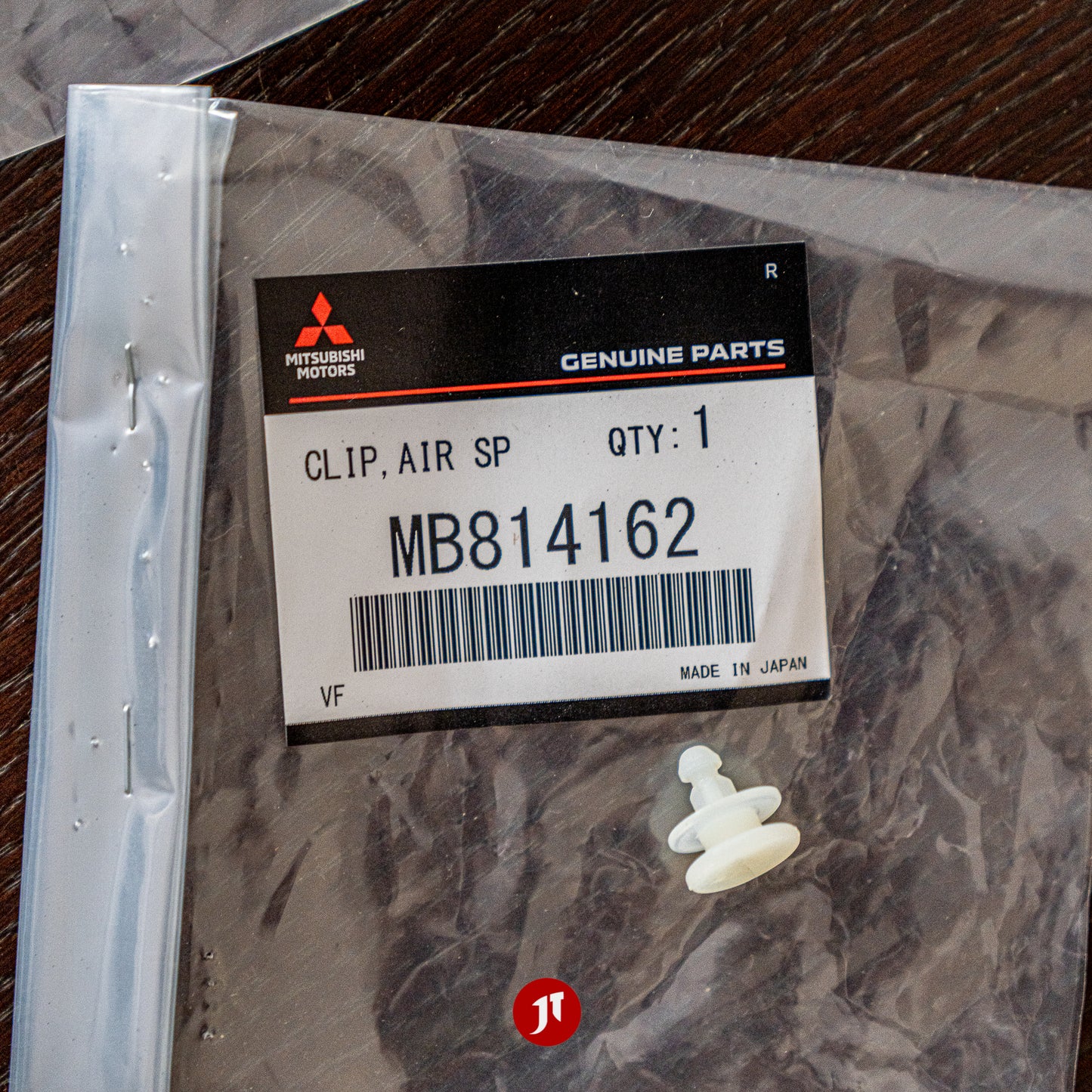 OEM Mitsubishi Lancer Evo 7-9 Front Bumper to fender Clip MB814162 (2 PCS)