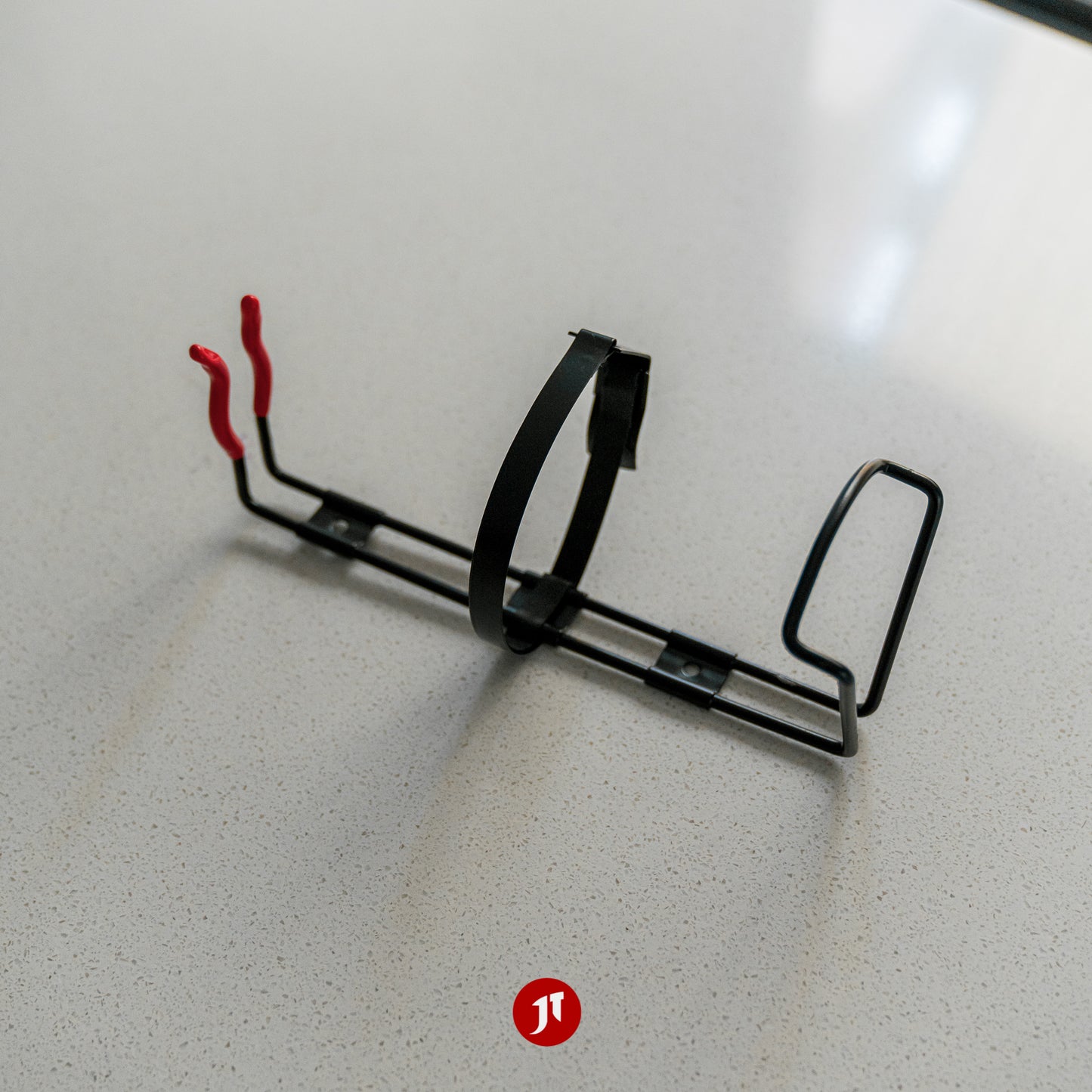 Single Latch Metal Cage for 1kg Fire Extinguisher