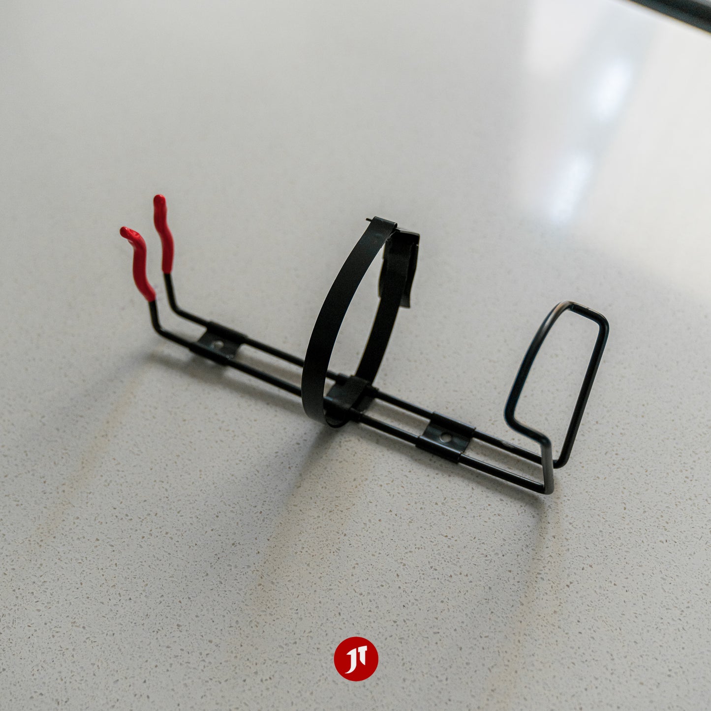 Single Latch Metal Cage for 1kg Fire Extinguisher