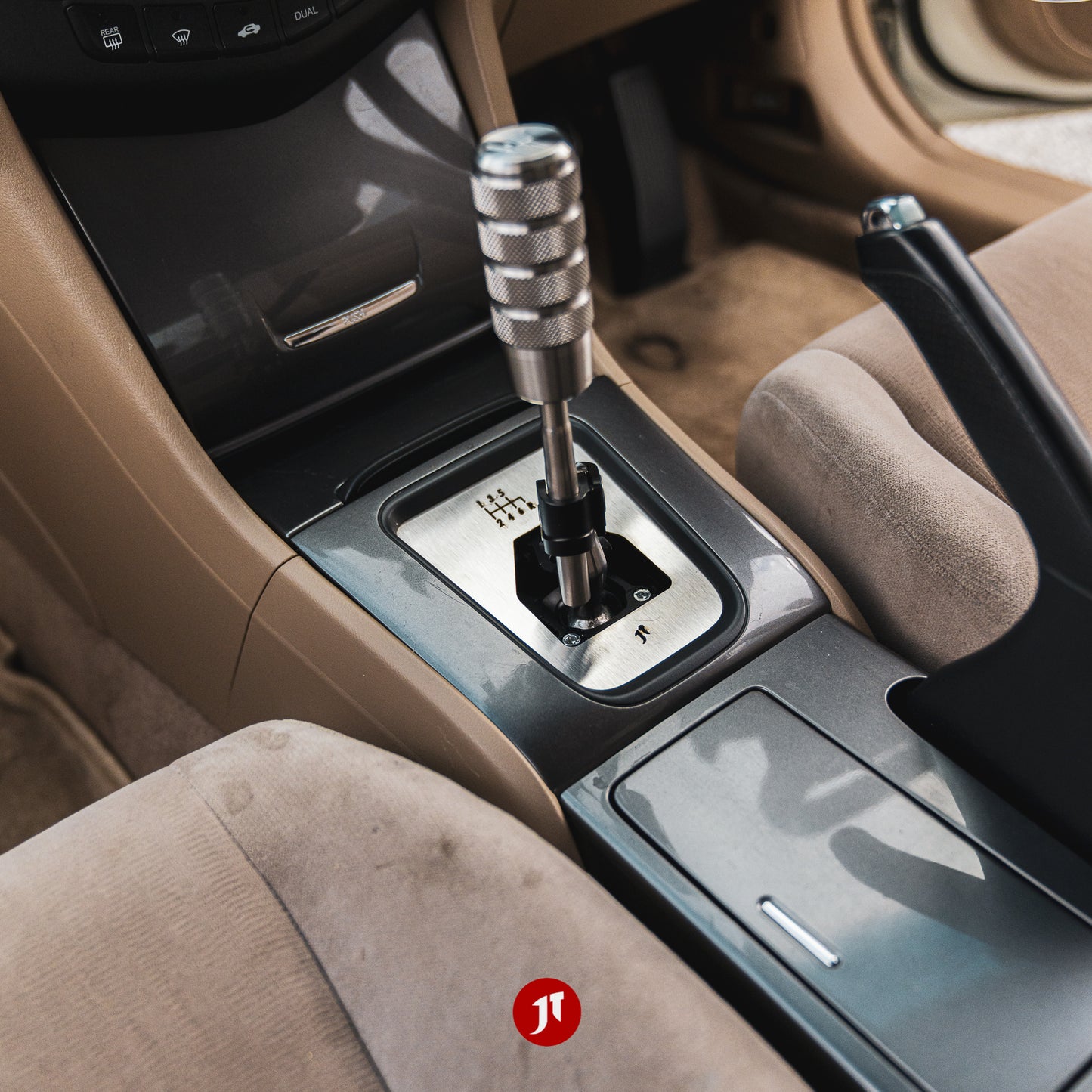 CL7-9 Centre Consol Panel