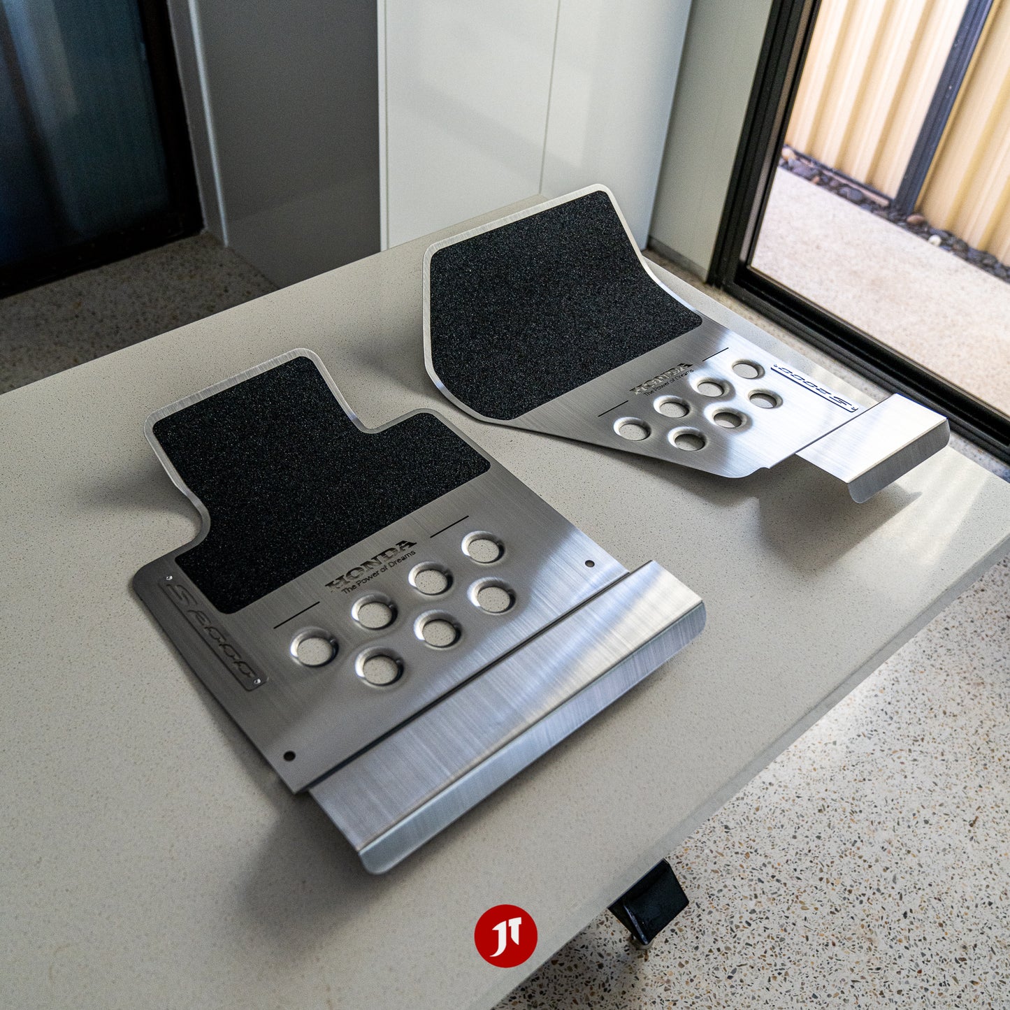 LHD S2000 Floor Plates