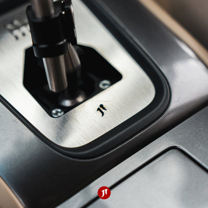 CL7-9 Centre Consol Panel