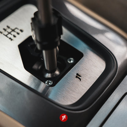 CL7-9 Centre Consol Panel