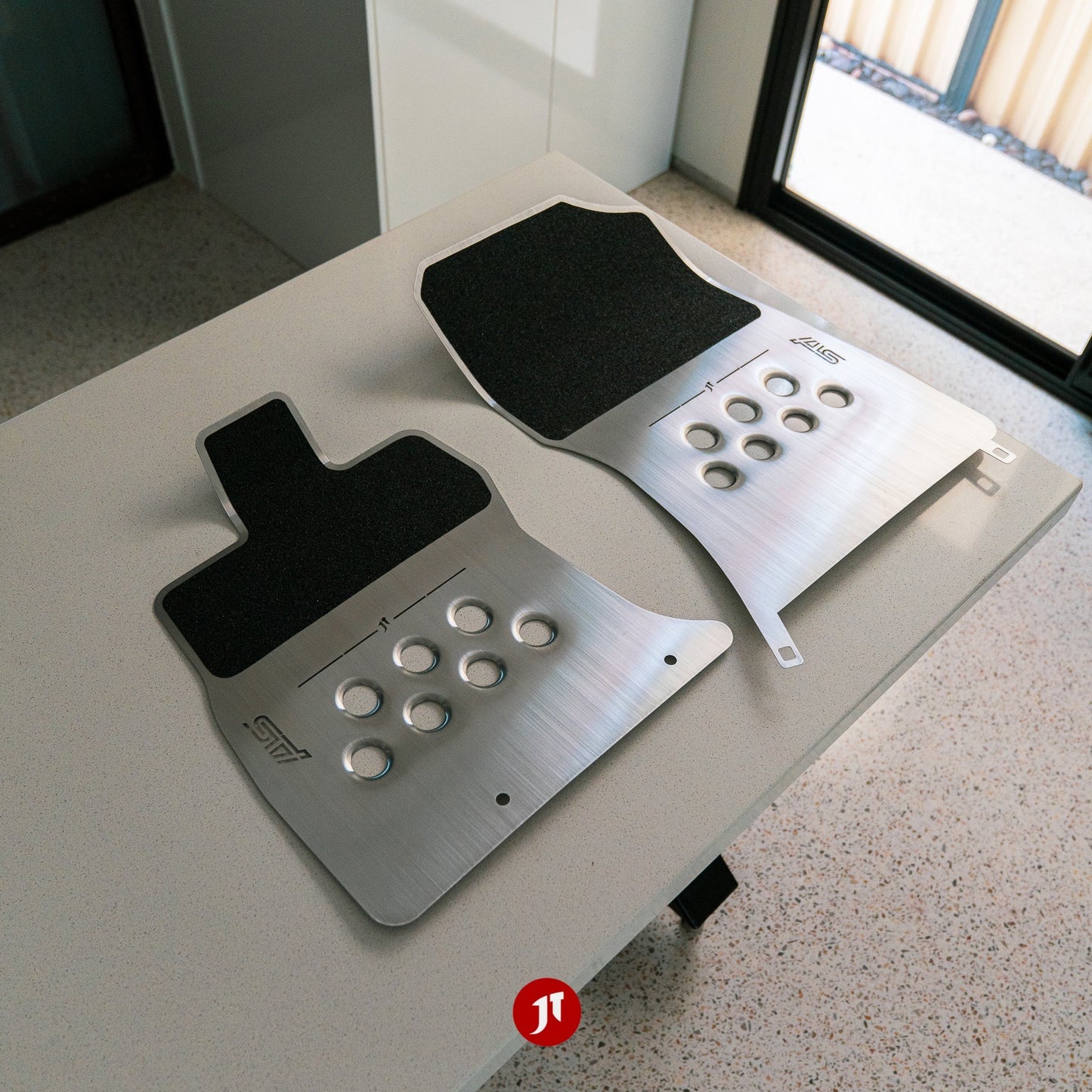 LHD - VB WRX Floor Plates